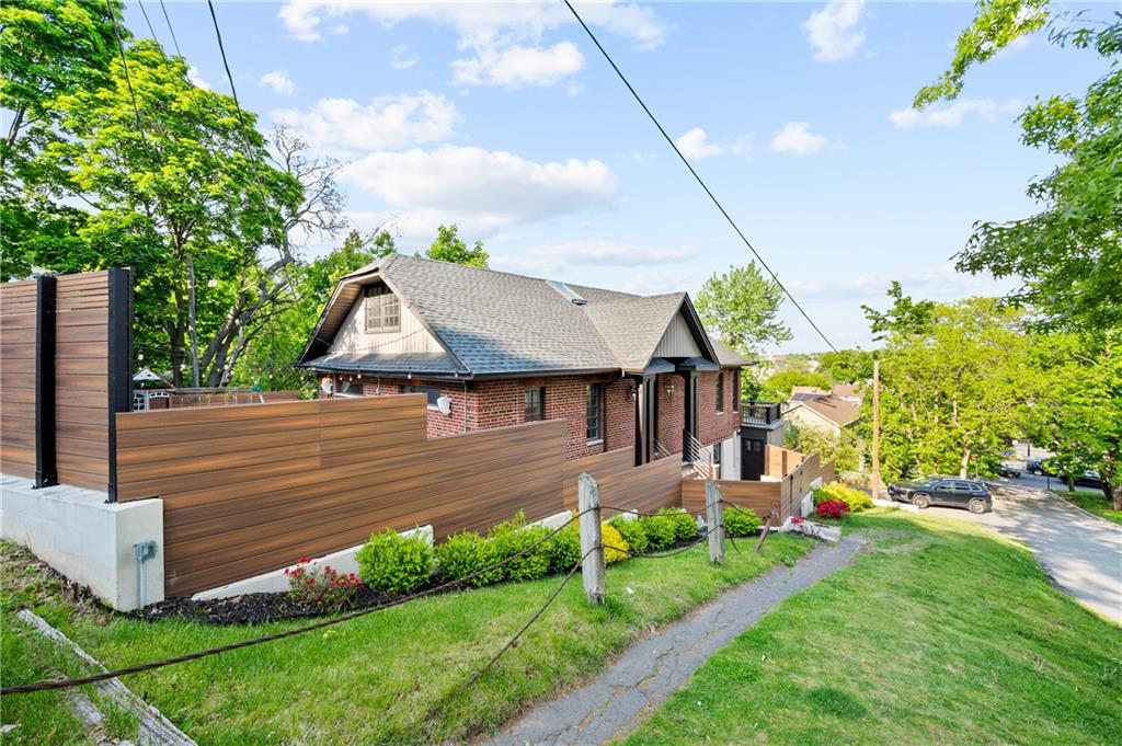 4 Wilson Terrace Emerson Hill Staten Island NY 10304