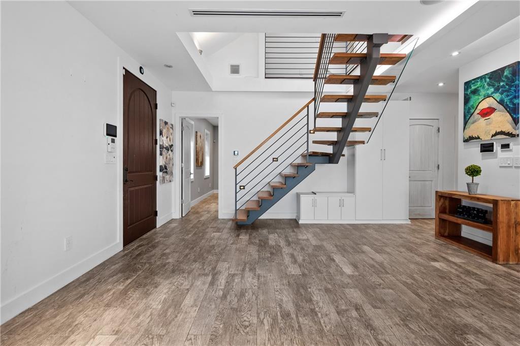 4 Wilson Terrace Emerson Hill Staten Island NY 10304