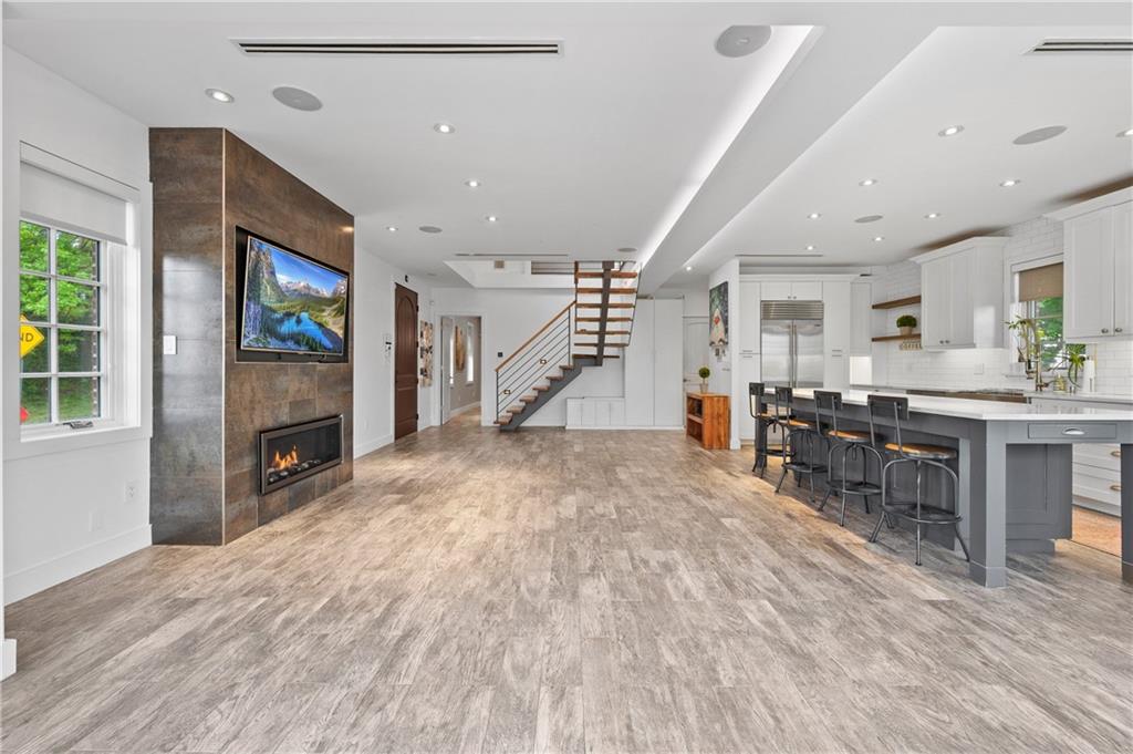 4 Wilson Terrace Emerson Hill Staten Island NY 10304