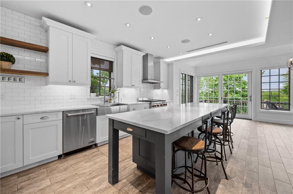 4 Wilson Terrace Emerson Hill Staten Island NY 10304