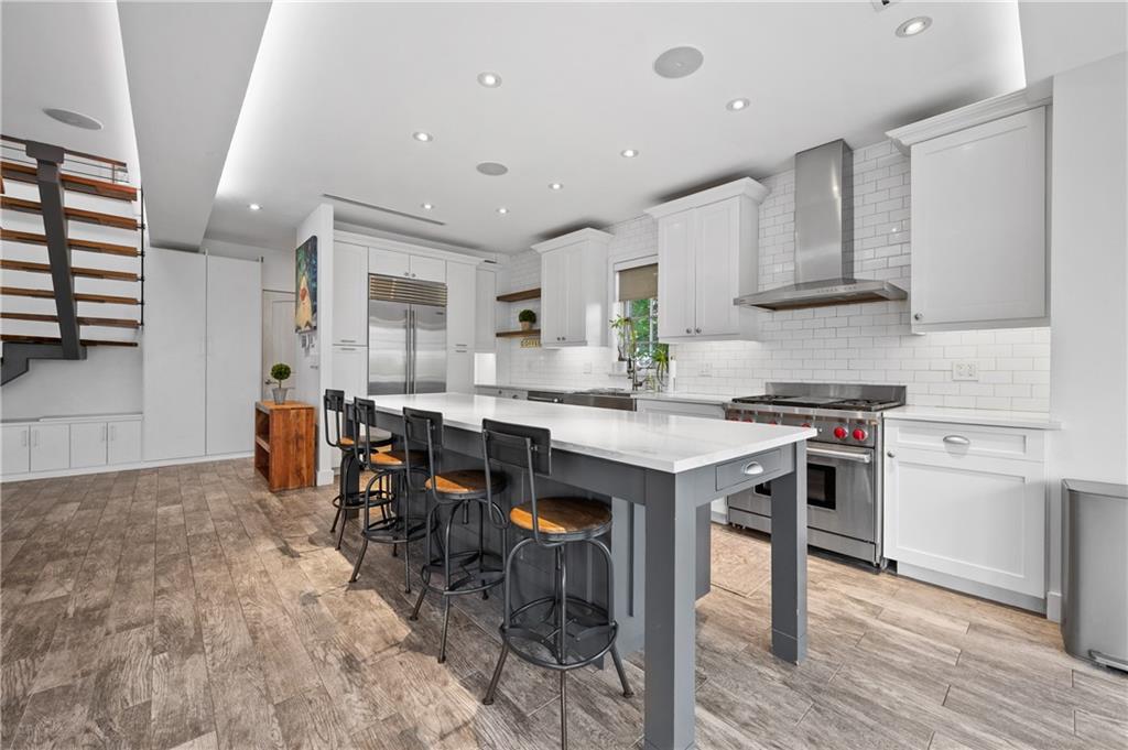 4 Wilson Terrace Emerson Hill Staten Island NY 10304