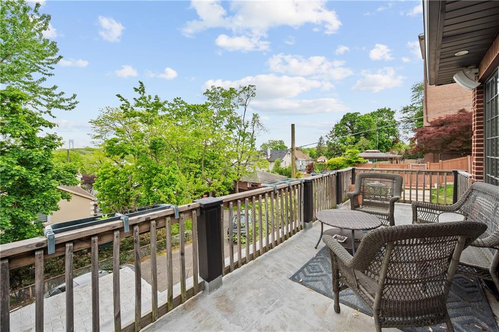 4 Wilson Terrace Emerson Hill Staten Island NY 10304