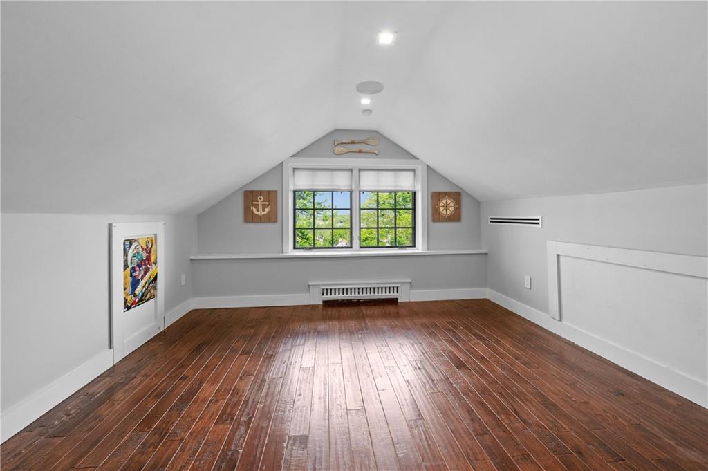 4 Wilson Terrace Emerson Hill Staten Island NY 10304