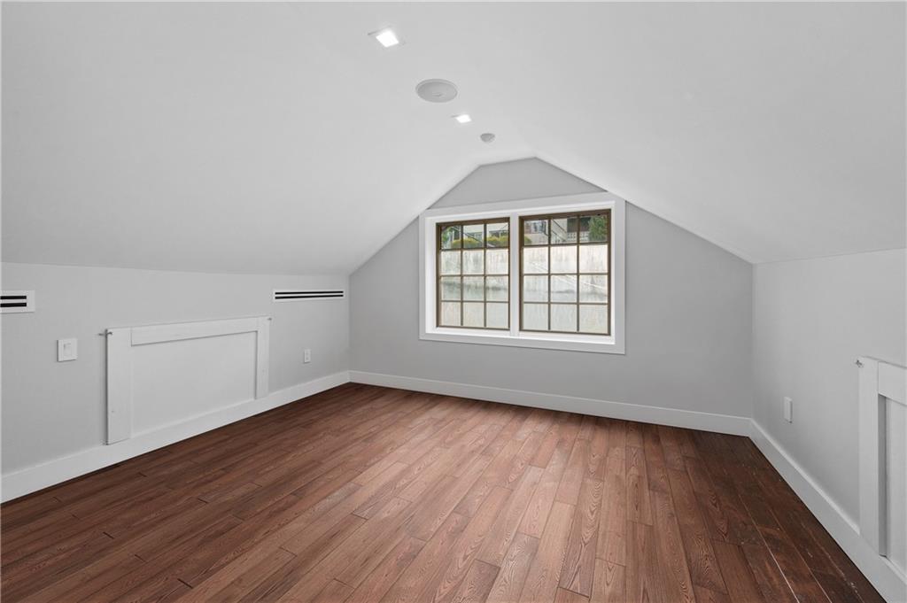 4 Wilson Terrace Emerson Hill Staten Island NY 10304