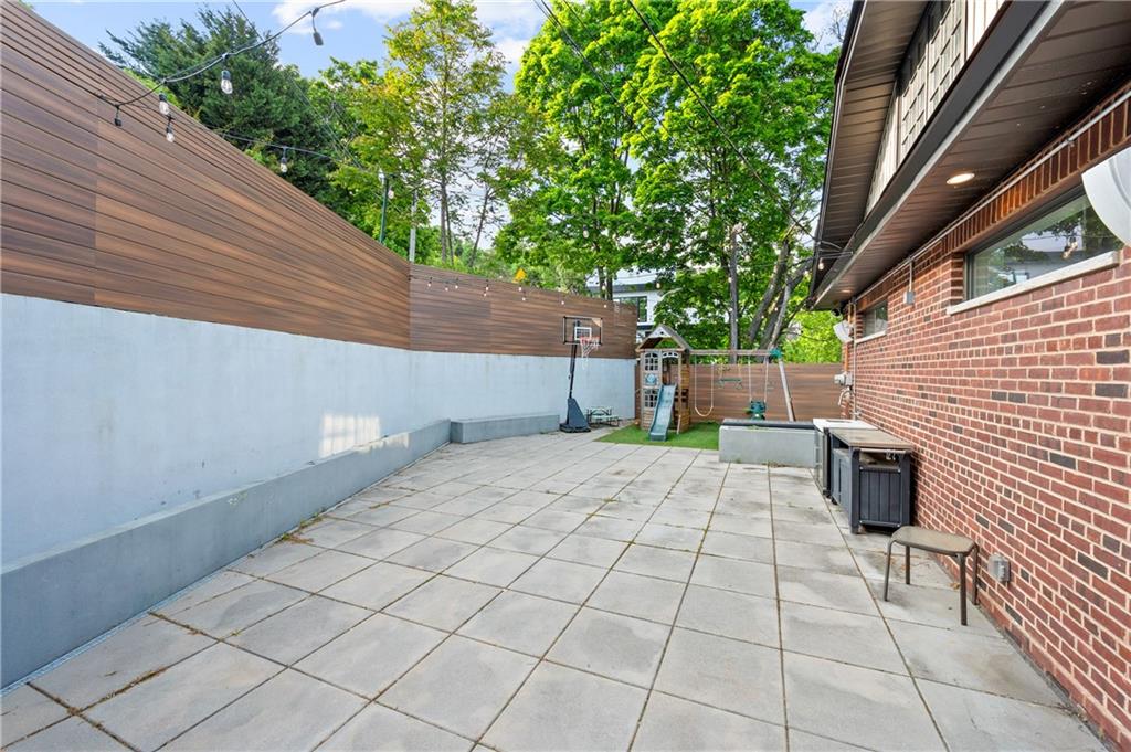 4 Wilson Terrace Emerson Hill Staten Island NY 10304