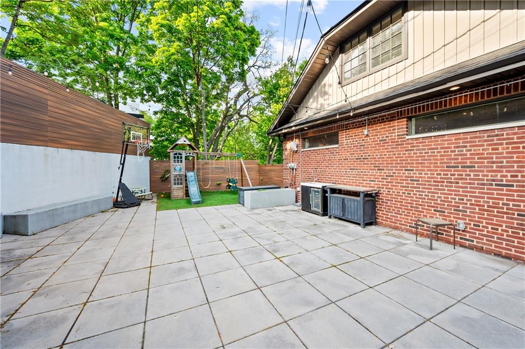 4 Wilson Terrace Emerson Hill Staten Island NY 10304