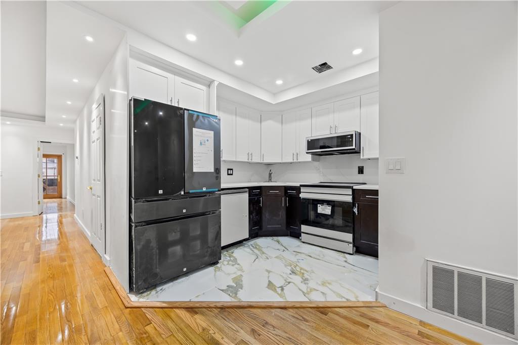 2883 Cropsey Avenue Gravesend Brooklyn NY 11214