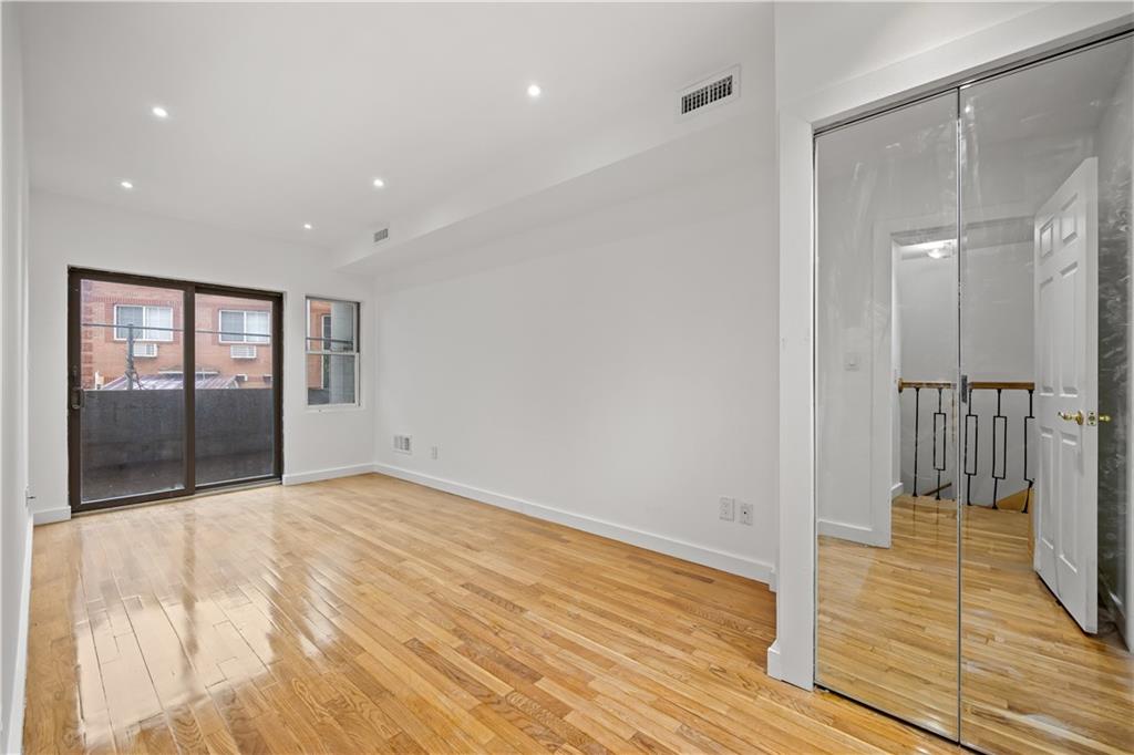 2883 Cropsey Avenue Gravesend Brooklyn NY 11214