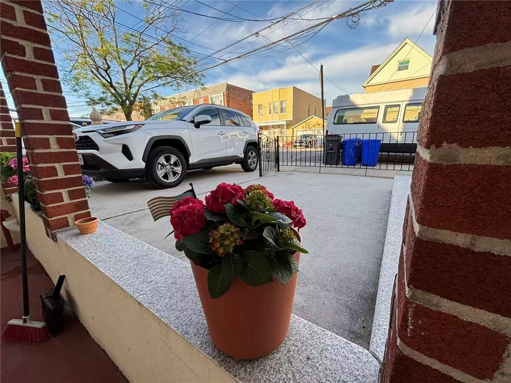 1843 Muliner Avenue Van Nest Bronx NY 10462