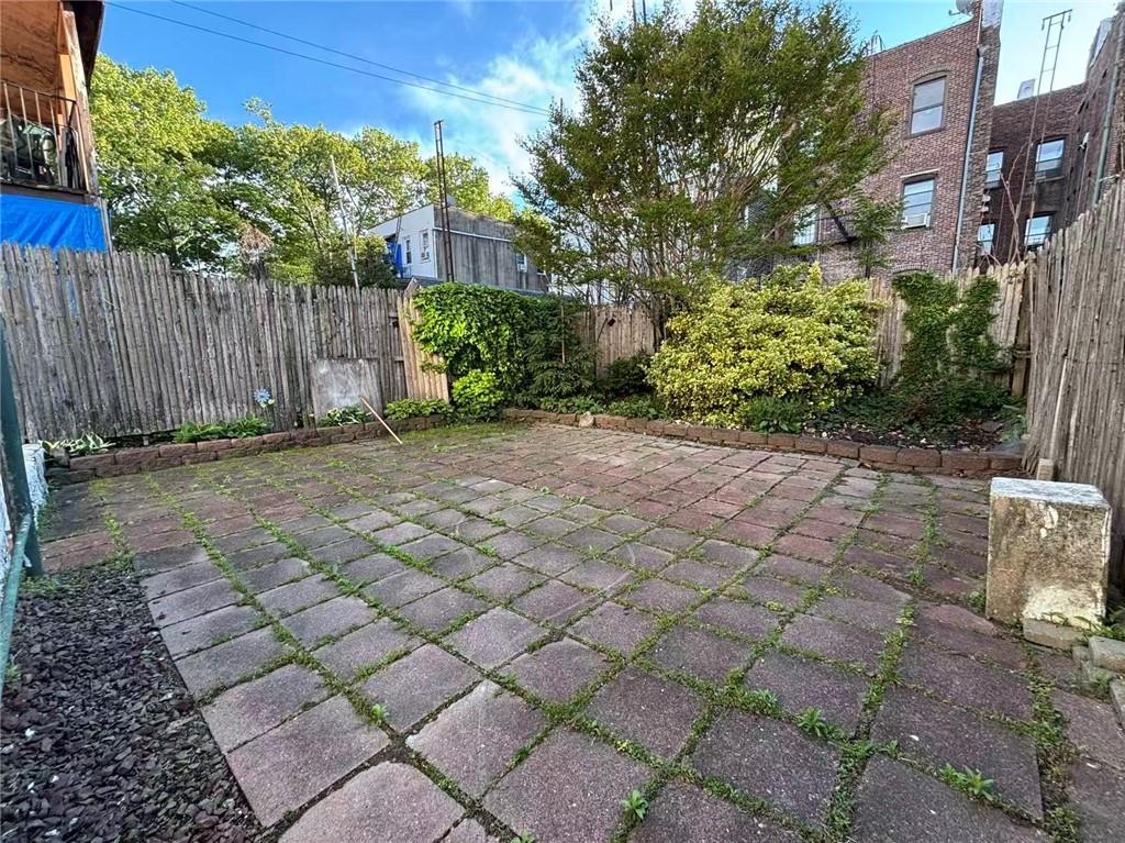 1843 Muliner Avenue Van Nest Bronx NY 10462
