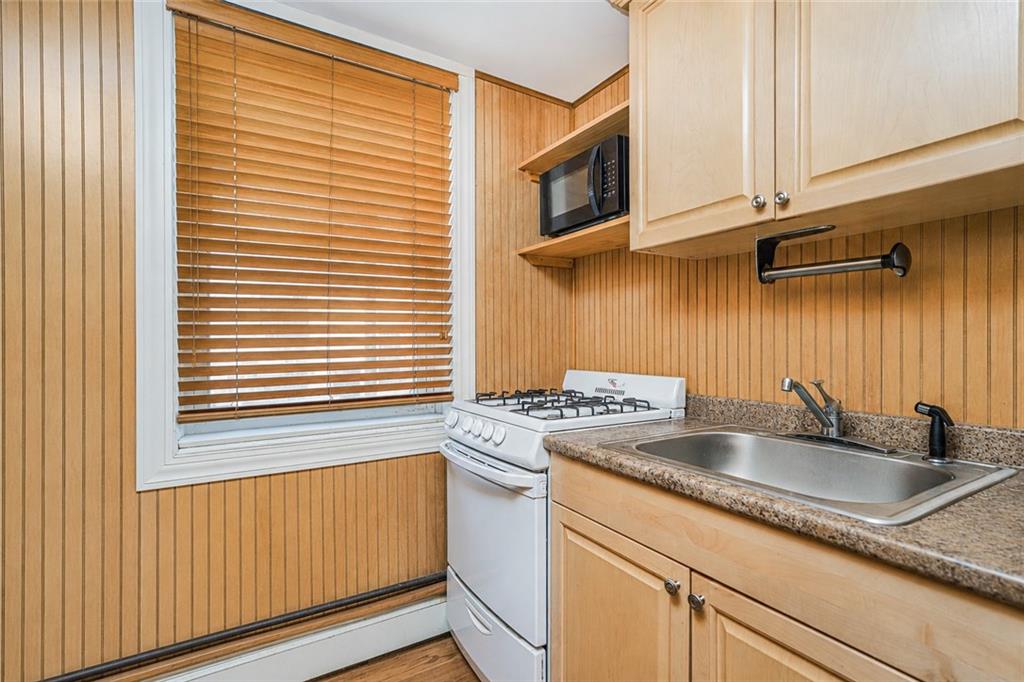 1993 East 29th Street Madison Brooklyn NY 11229