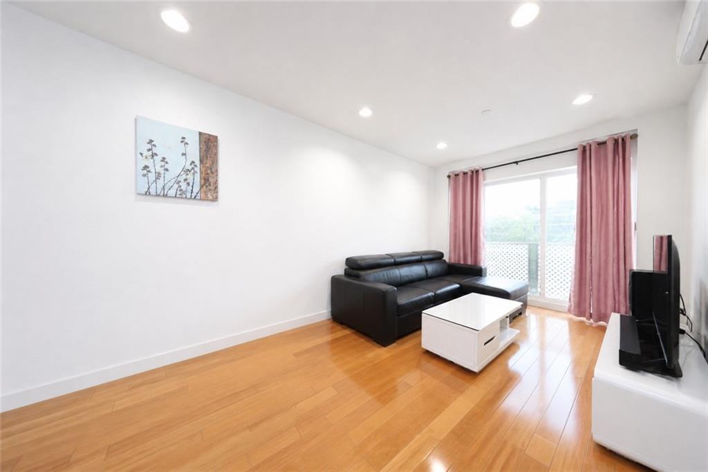 26 Avenue P Gravesend Brooklyn NY 11204