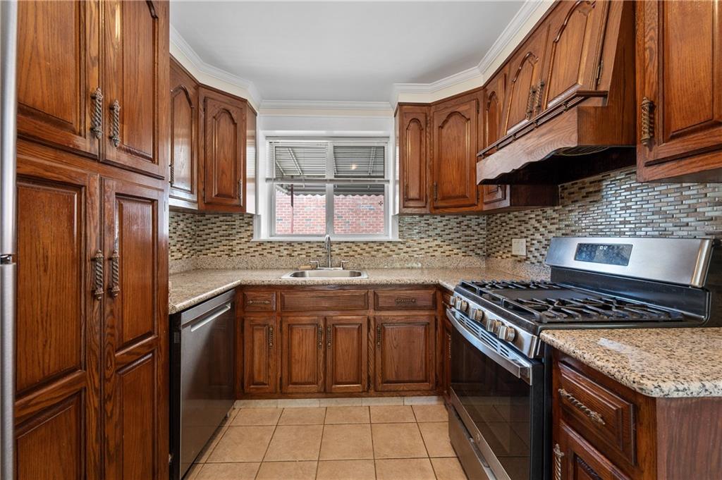 2528 Bath Avenue Bath Beach Brooklyn NY 11214