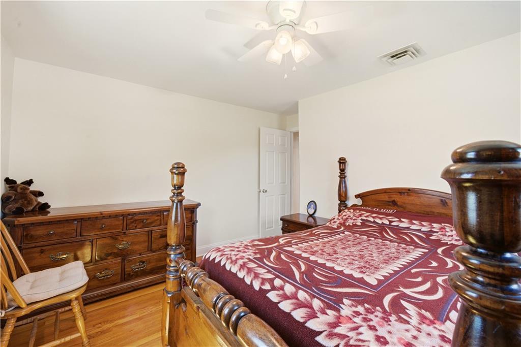 15 Russel Avenue Out of NYC Nassau NY 11714