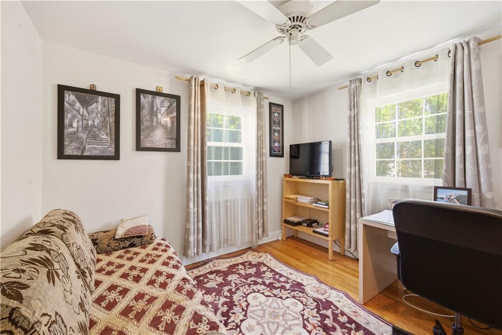 15 Russel Avenue Out of NYC Nassau NY 11714