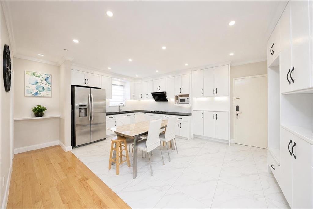 1270 Bay Ridge Parkway Dyker Heights Brooklyn NY 11228