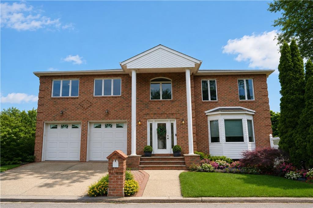 9 Prague Court Prince's Bay Staten Island NY 10309