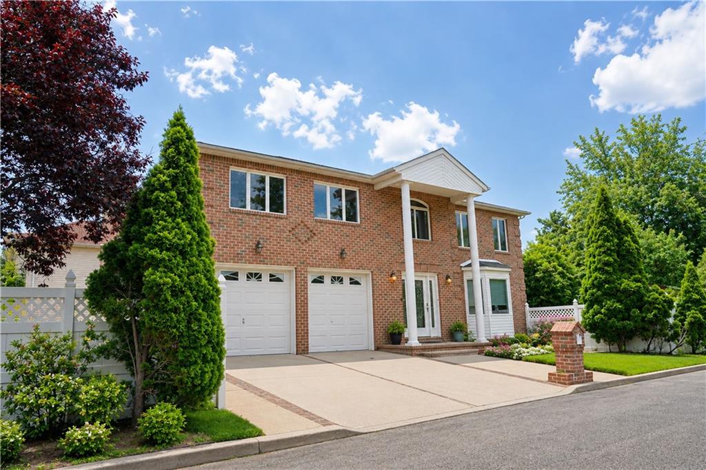 9 Prague Court Prince's Bay Staten Island NY 10309