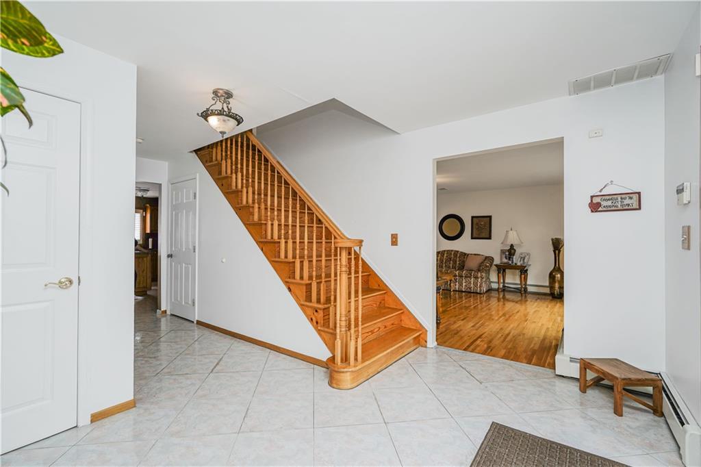 9 Prague Court Prince's Bay Staten Island NY 10309