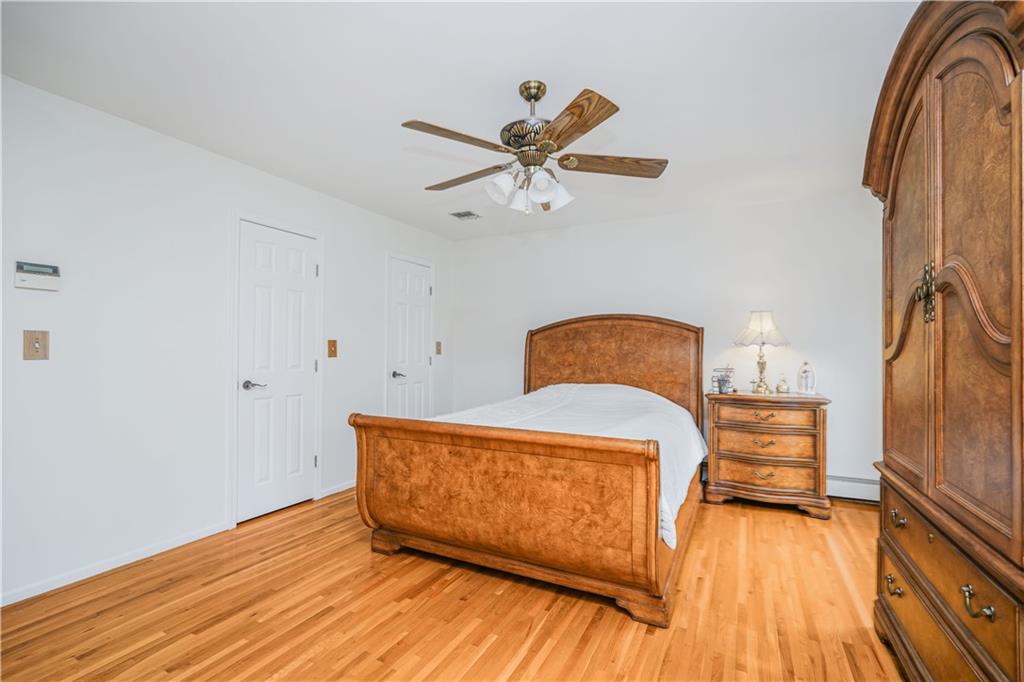 9 Prague Court Prince's Bay Staten Island NY 10309