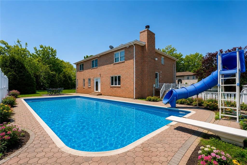 9 Prague Court Prince's Bay Staten Island NY 10309