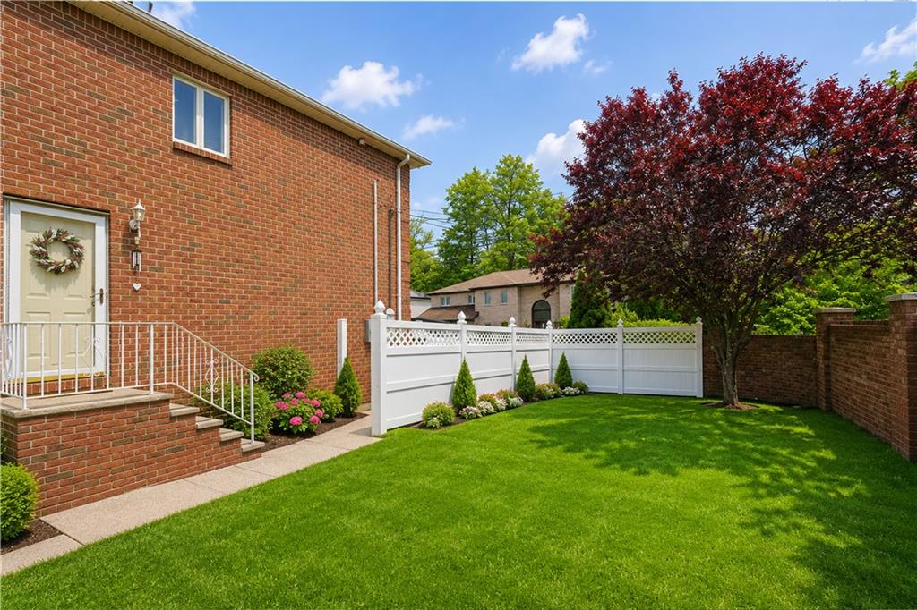 9 Prague Court Prince's Bay Staten Island NY 10309