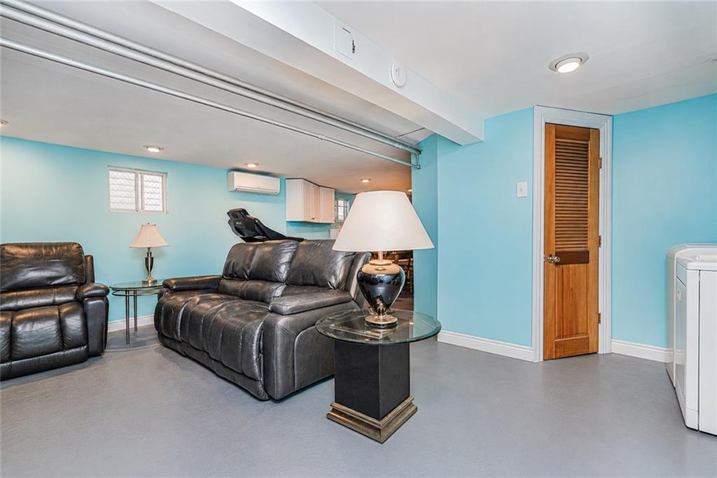 1352 Bay Ridge Parkway Dyker Heights Brooklyn NY 11228