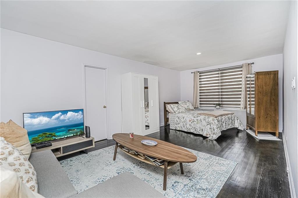 9511 Shore Road Bay Ridge Brooklyn NY 11209