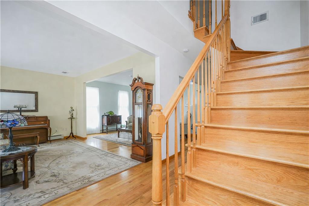 62 Coddington Avenue New Dorp Staten Island NY 10306