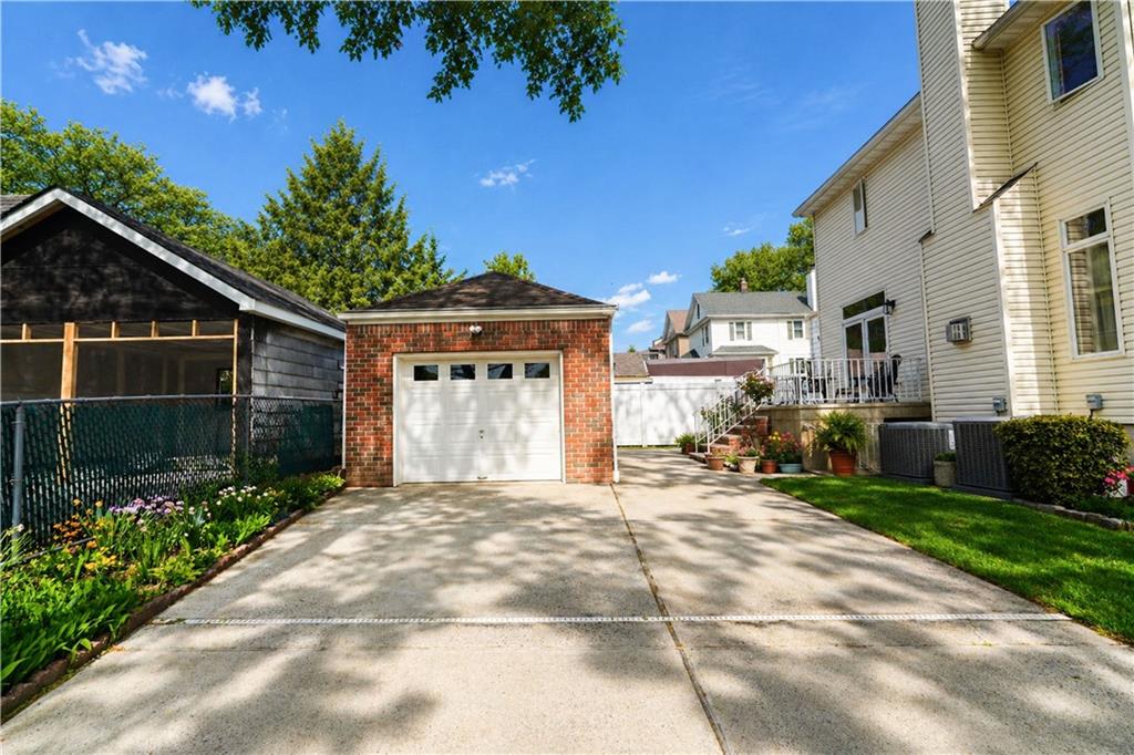 62 Coddington Avenue New Dorp Staten Island NY 10306