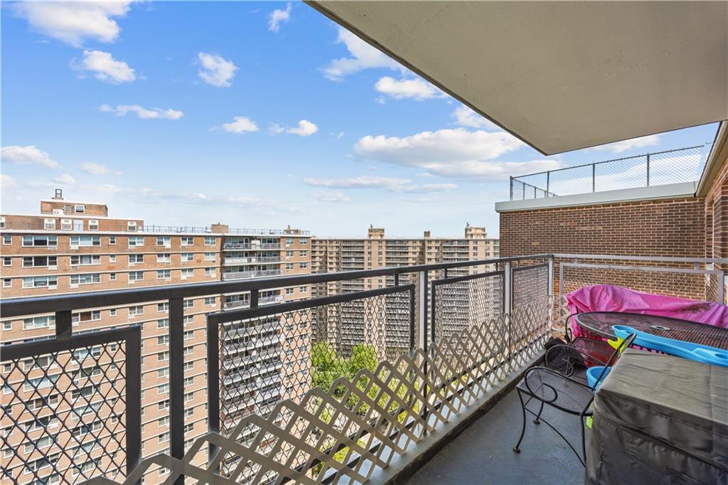 2944 West 5th Street Brighton Beach Brooklyn NY 11224