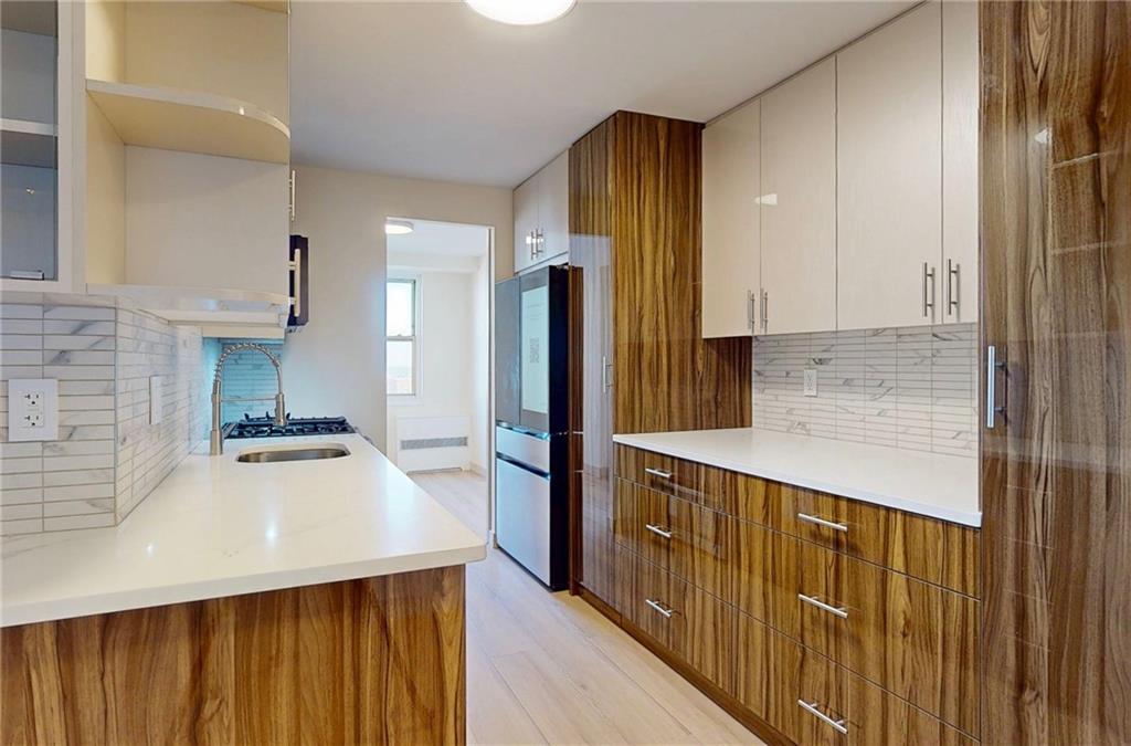 35 seacoast Terrace Brighton Beach Brooklyn NY 11235