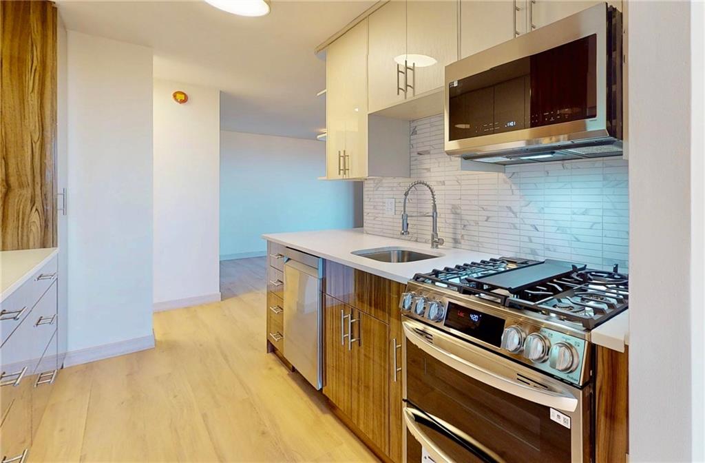 35 seacoast Terrace Brighton Beach Brooklyn NY 11235