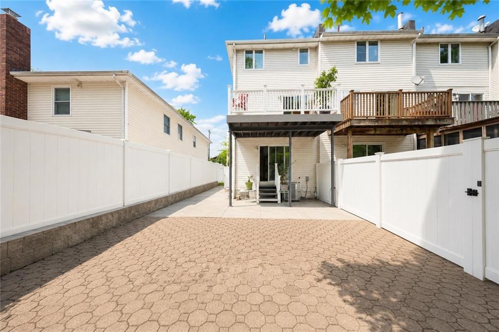 60 Guyon Avenue Oakwood Staten Island NY 10306