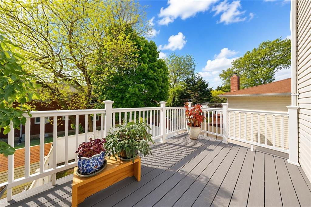 60 Guyon Avenue Oakwood Staten Island NY 10306