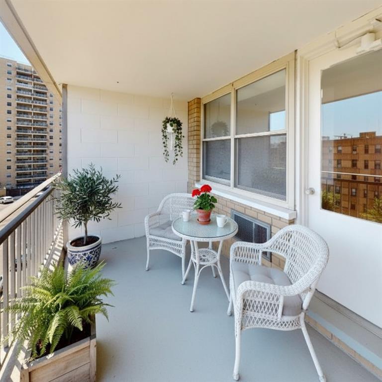 35 Seacoast Terrace Brighton Beach Brooklyn NY 11235