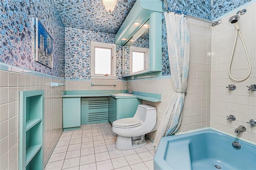 80-07 215th Street Queens Village NY 11427