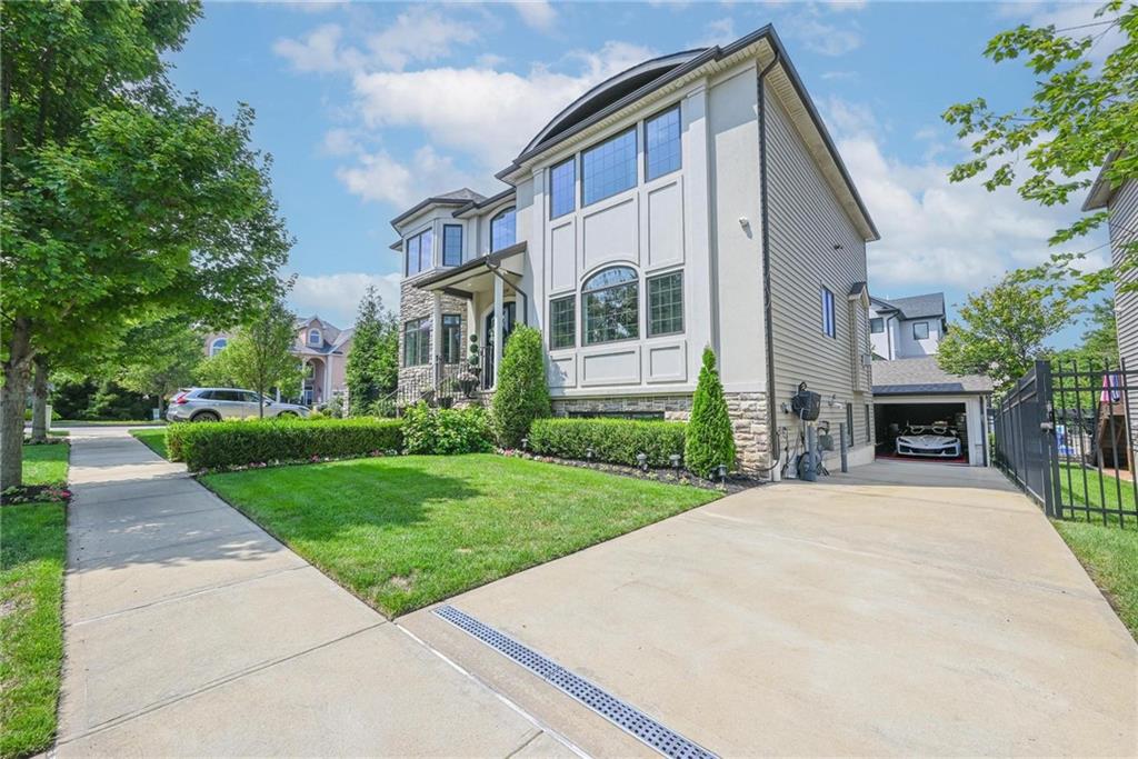 200 Cheevers Lane Tottenville Staten Island NY 10307