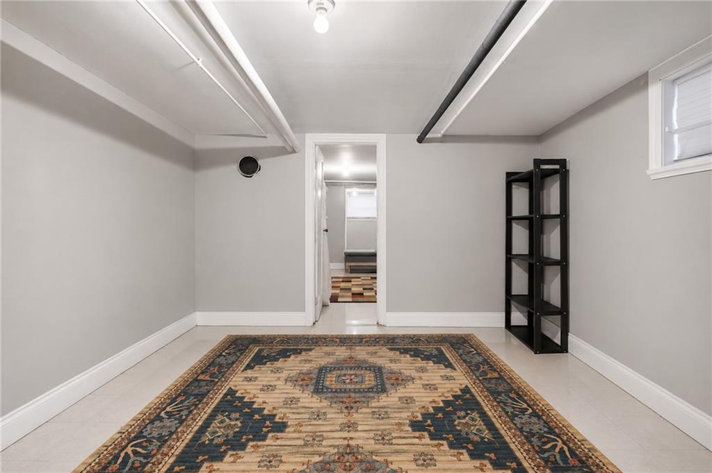 18 Lloyd Court Gravesend Brooklyn NY 11223