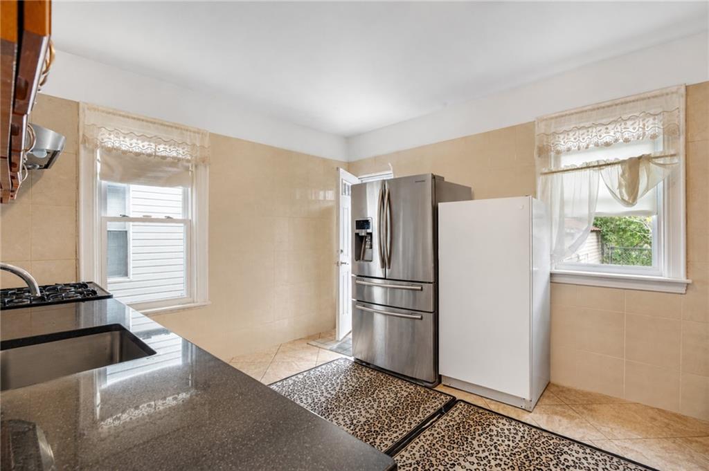 18 Lloyd Court Gravesend Brooklyn NY 11223