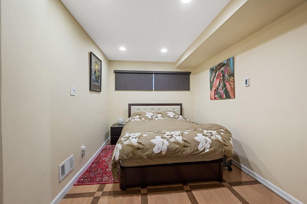 47 Seagate Court Arrochar Staten Island NY 10305