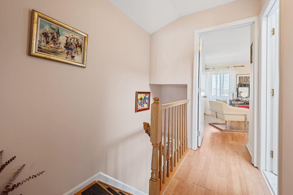 47 Seagate Court Arrochar Staten Island NY 10305