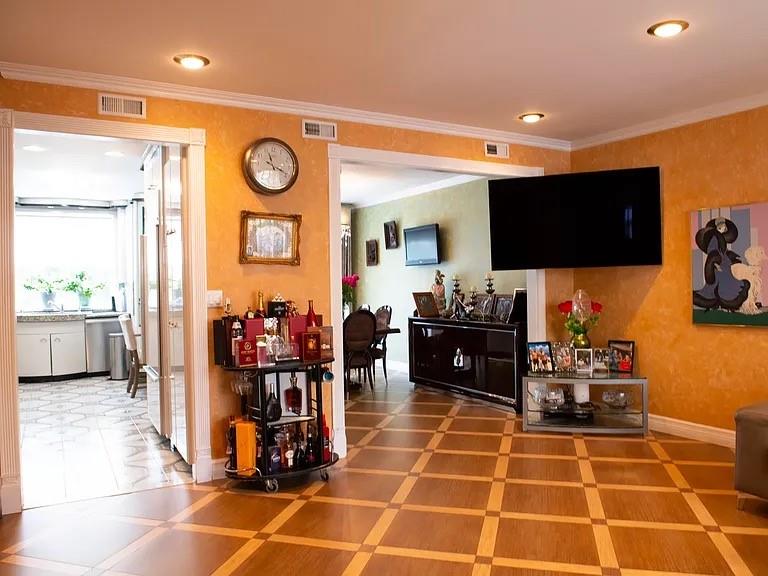 4305 Bedford Avenue Sheepshead Bay Brooklyn NY 11229
