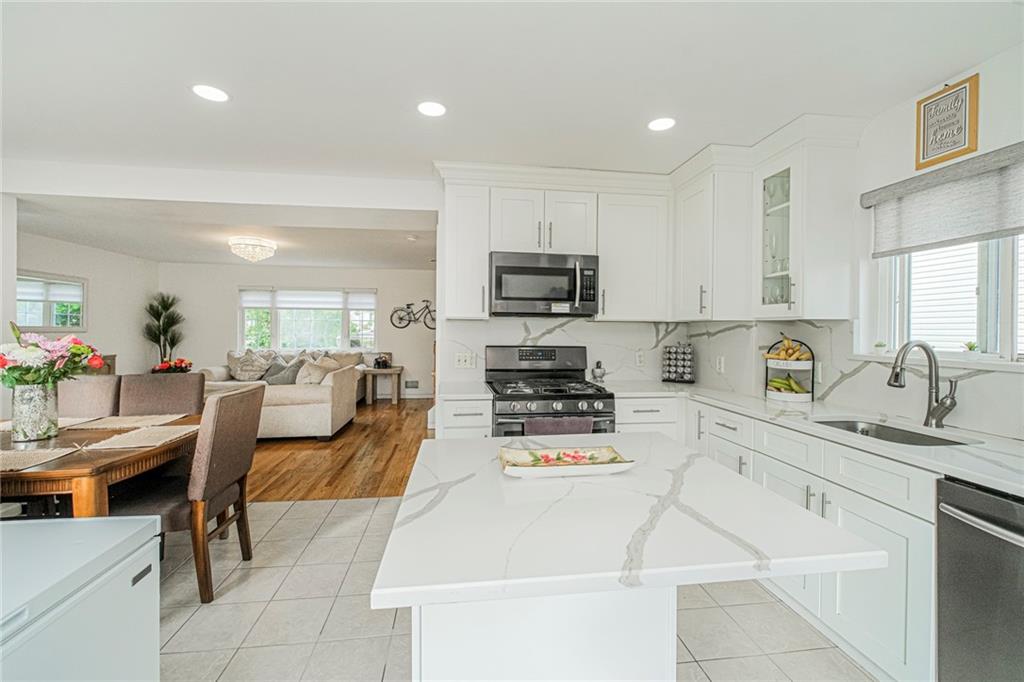 6 Raymond Place Port Richmond Staten Island NY 10310