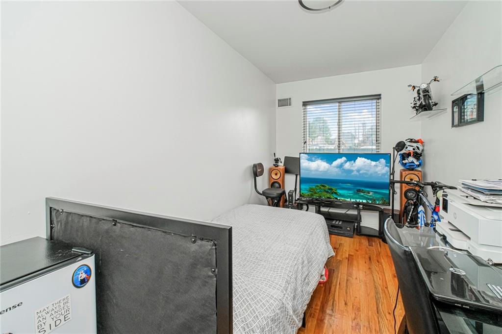 6 Raymond Place Port Richmond Staten Island NY 10310