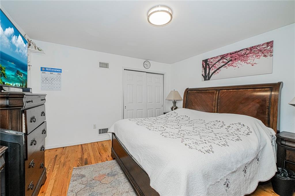 6 Raymond Place Port Richmond Staten Island NY 10310