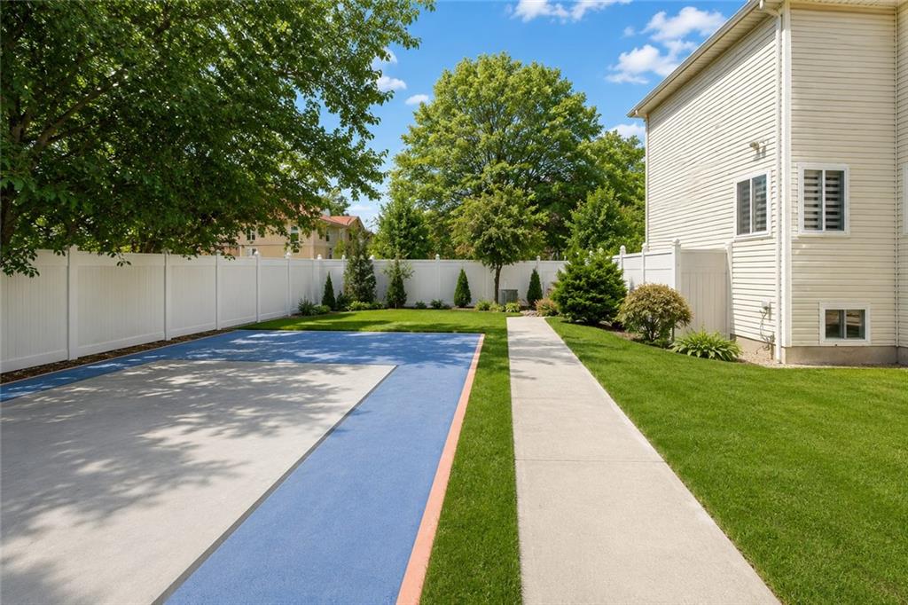 6 Raymond Place Port Richmond Staten Island NY 10310
