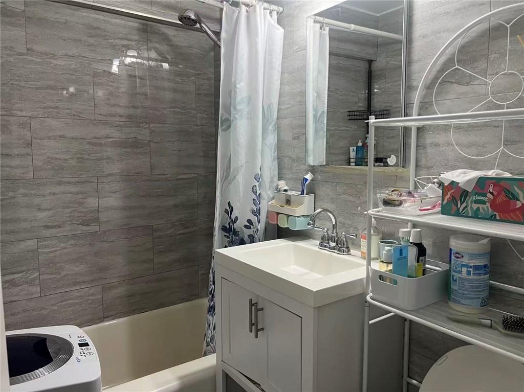 8345 Vietor Avenue Elmhurst Elmhurst NY 11373