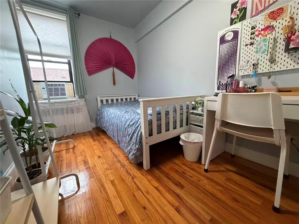 8345 Vietor Avenue Elmhurst Elmhurst NY 11373