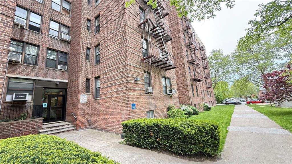 3021 Avenue Z Sheepshead Bay Brooklyn NY 11235